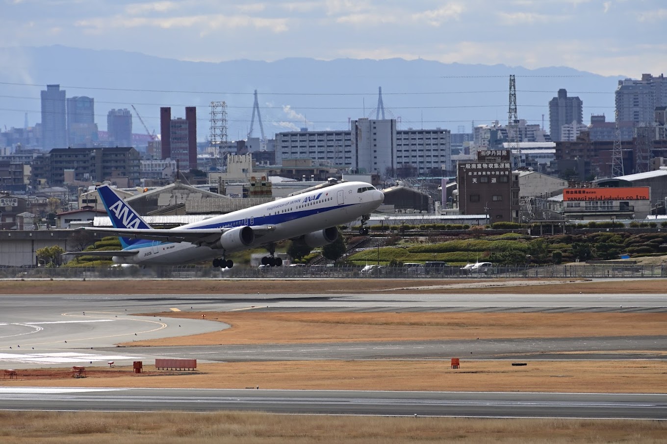 大阪空港